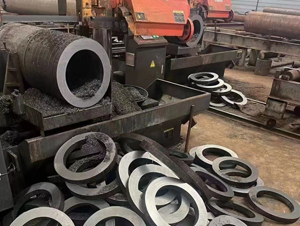 白玉20G无缝钢管切割